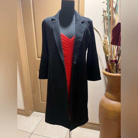 - Blazer new - Picture 1 of 4